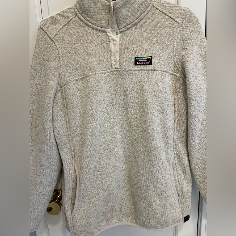 LL Bean sweater fleece pullover jacket. Womens size medium regular in sailcloth.